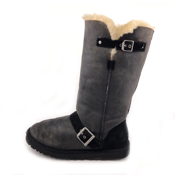 UGG Classic Tall Dylyn Bomber Leather Sheepskin Winter Boots 8 - Picture 1 of 13